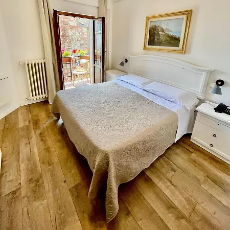 Hotel S. Ercolano 2*