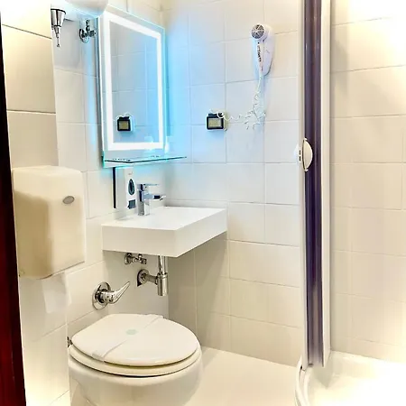 Hotel S. Ercolano 2*