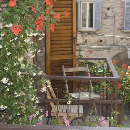 S. Ercolano 2* Perugia