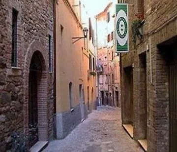 S. Ercolano فندق بيرودجا