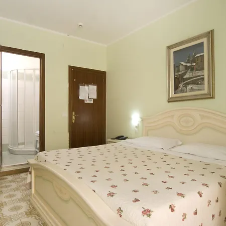 Hotel S. Ercolano 2*