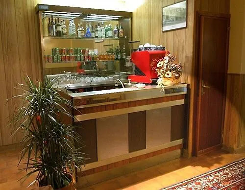 Отель S. Ercolano 2*